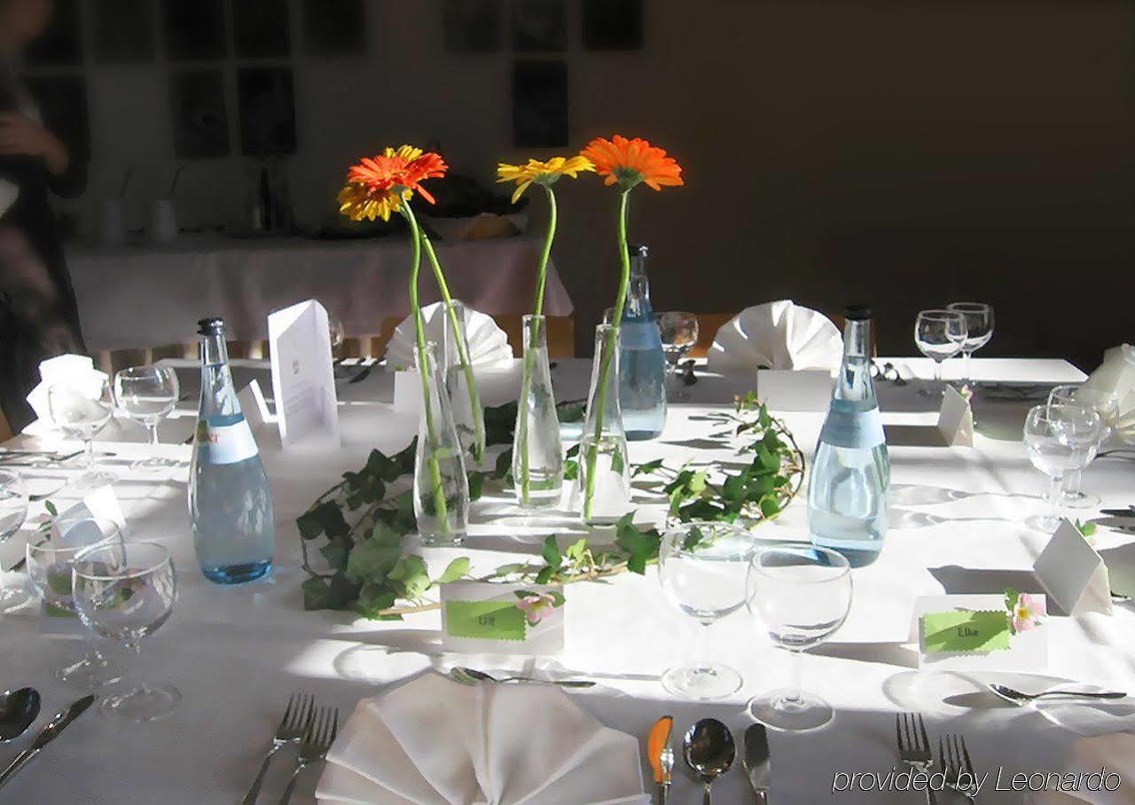 Hohenwart Forum Pforzheim Buitenkant foto